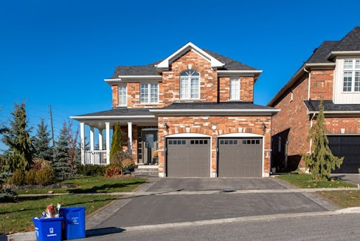 best-materials-for-durable-10-ft-garage-doors